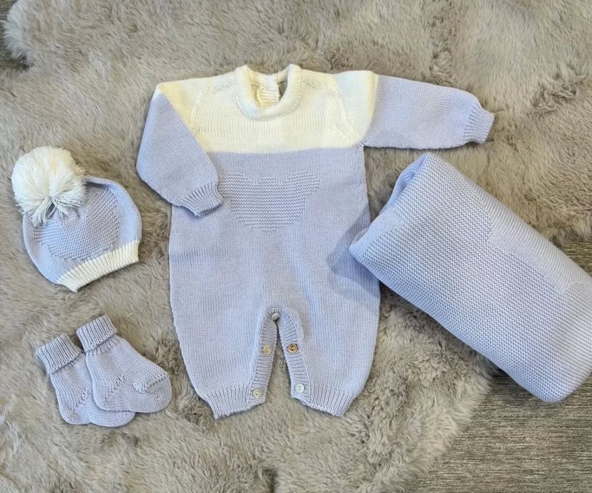 Corredino nascita invernale bimbo Azzurro con Orsetto Lullabi