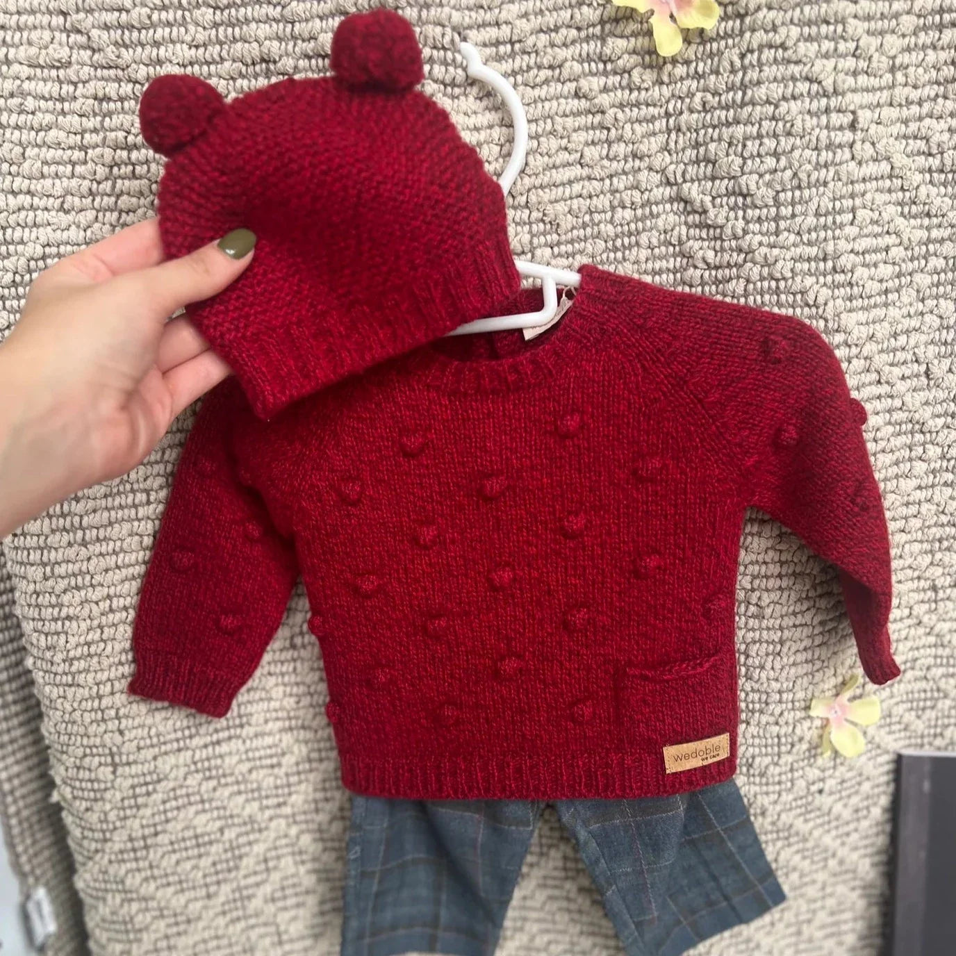 Cappellino in varie colorazioni e misure in LANA MERINOS e CASHMERE - WEDOBLE