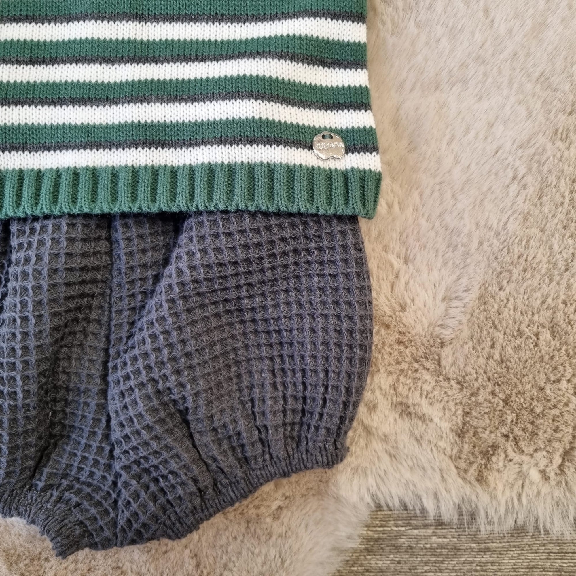 Completino verde con pantaloncino 3 e 12 mesi - JULIANA