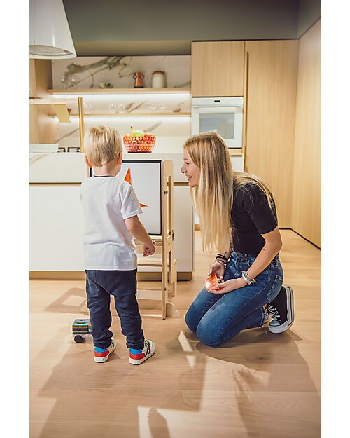 Torre Montessori 3 in 1 - Natural - Lavagna Magnetica e Convertibile in Tavolo+Sedia