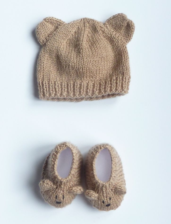 Cappellini e scarpine bimbo