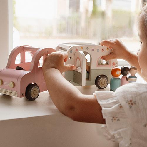 Macchina con Caravan e Personaggi - Little Dutch
