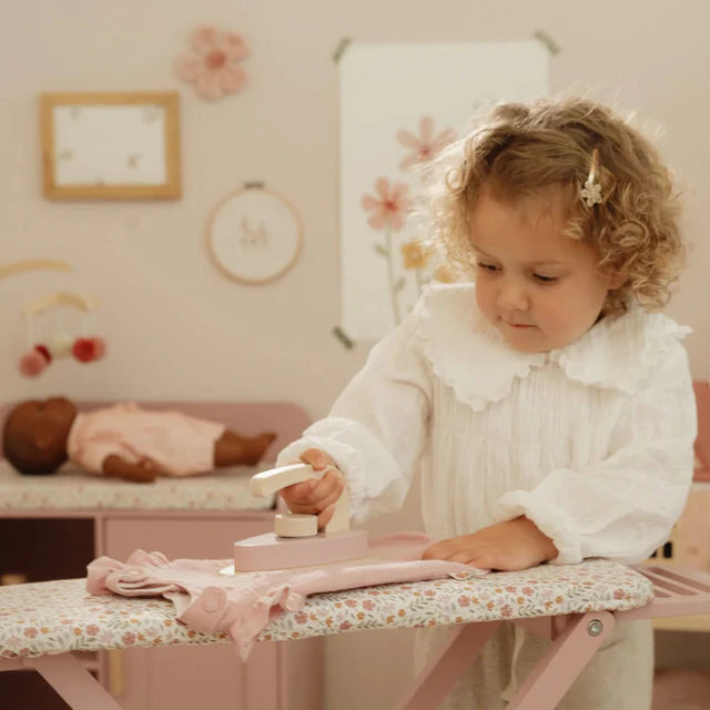 Asse da stiro in legno con ferro da stiro - Little Dutch