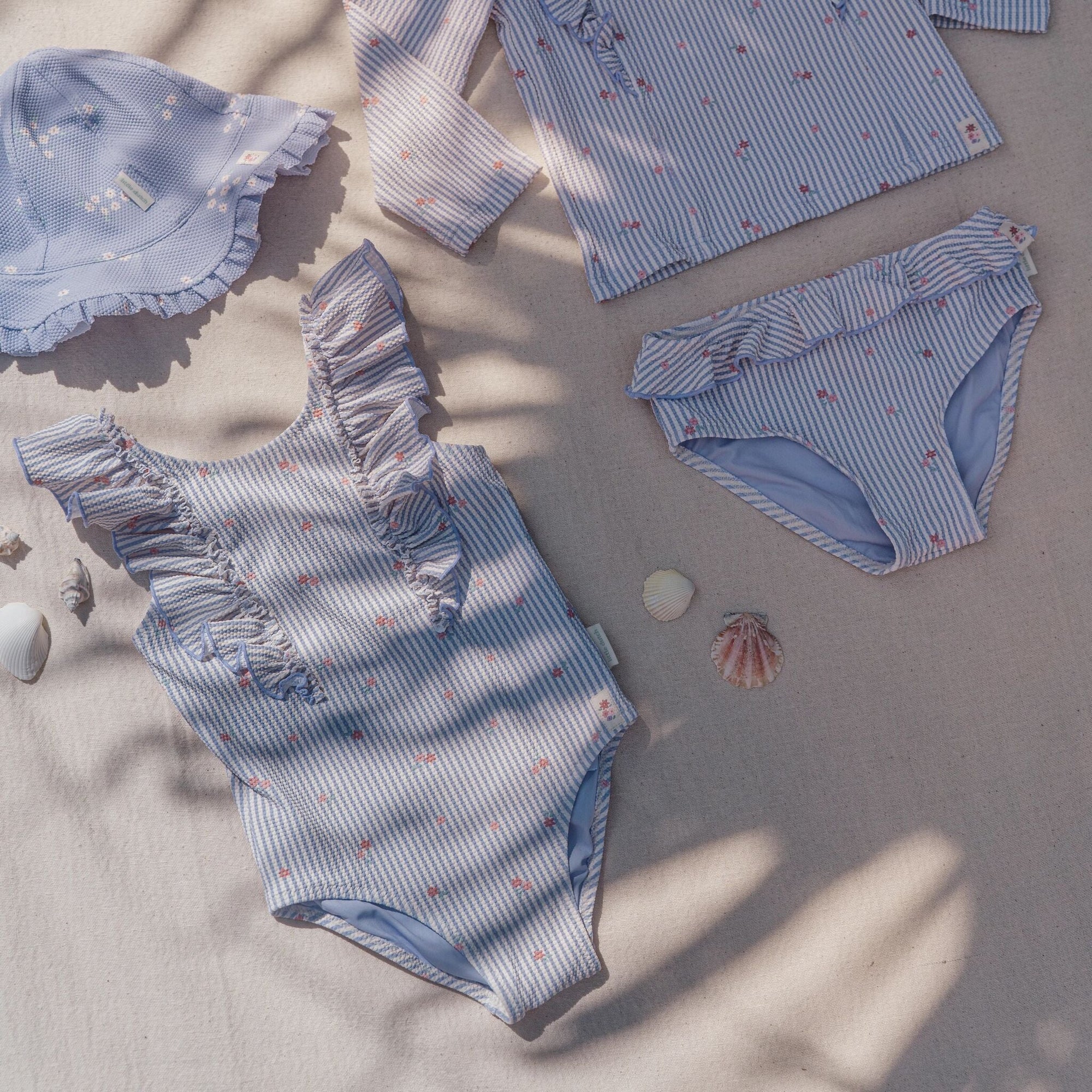 Costume intero Ruffles Dreamy Stripes - Little Dutch