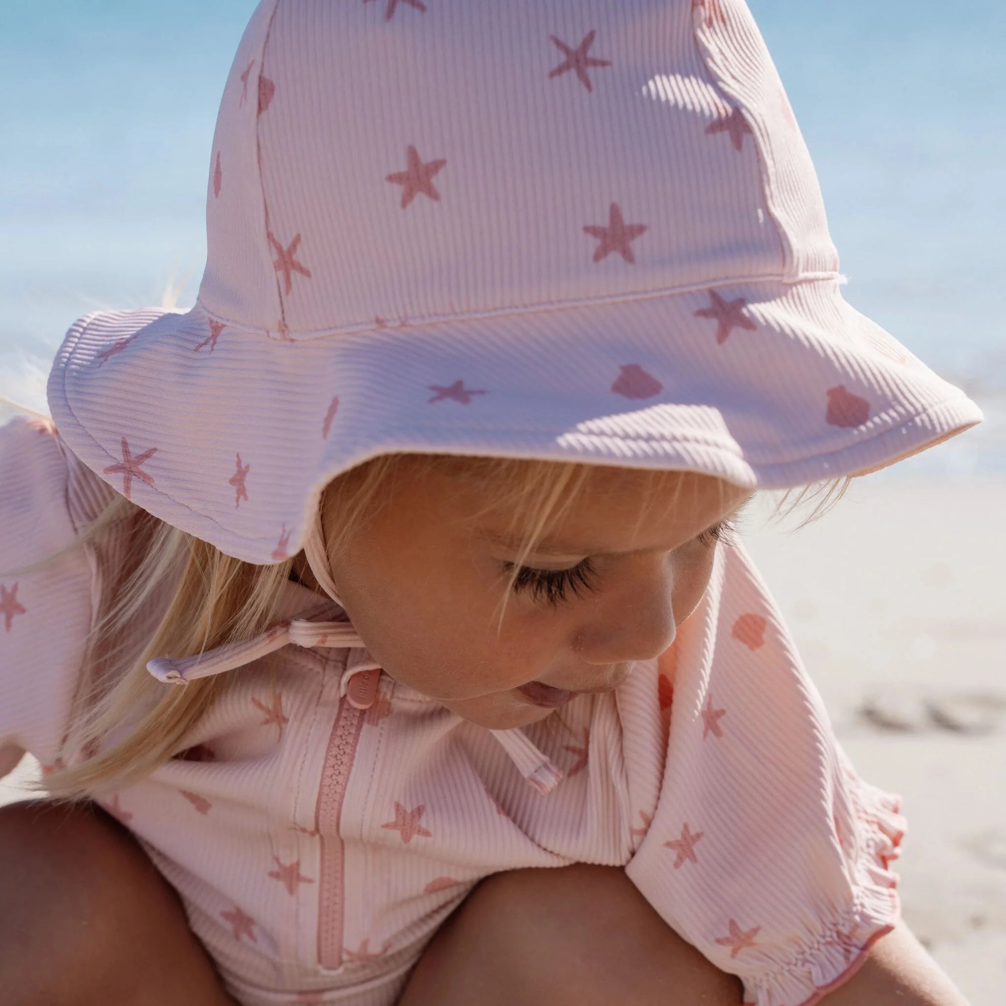 Cappello da spiaggia Dreamy Seashells - Little Dutch