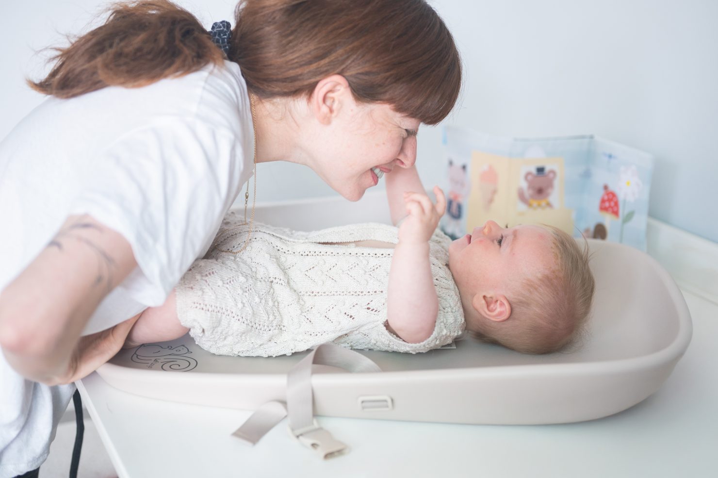 Fasciatoio+Activity Book - Taf Toys