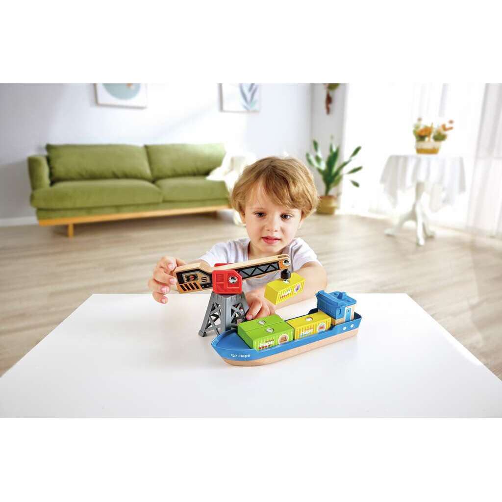Nave Cargo & Gru - Hape
