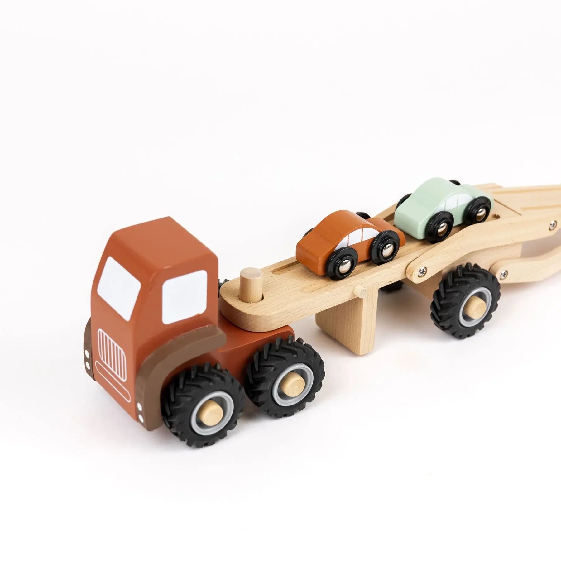 Camion per trasporto di auto in legno - Egmont Toys