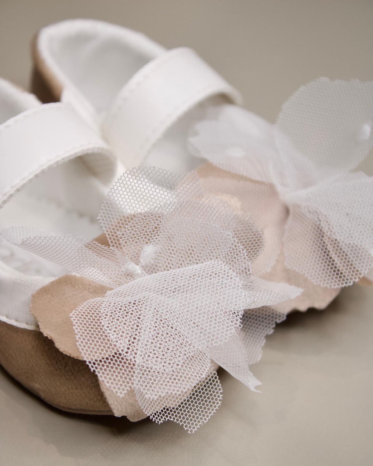 Scarpette Bianche e Beige con Fiore - Marlù