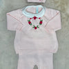 Completo 2 pezzi, cappellino e scarpette con roselline - Bebè di Almy