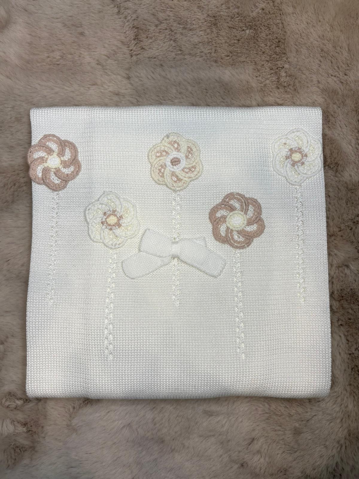 Copertina con ricamo fiori - Marlù