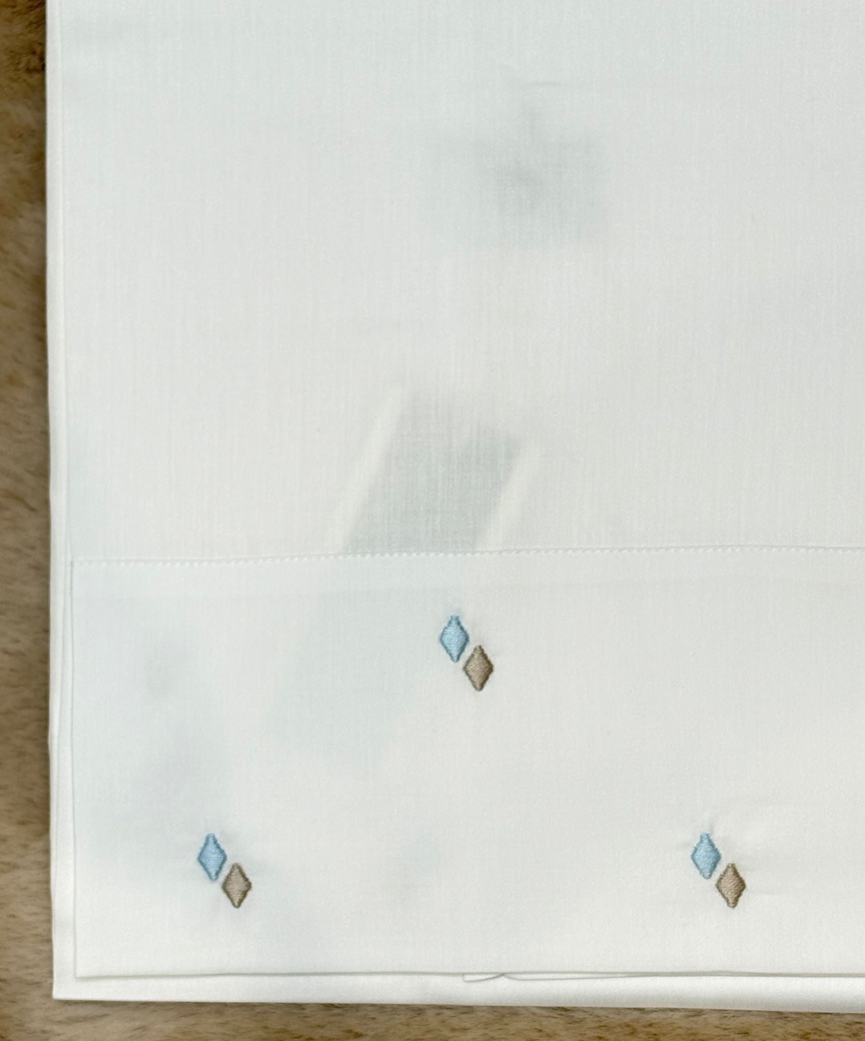 Set 3Pz Lenzuolino con Ricamo Tortora e Azzurro - Marlù
