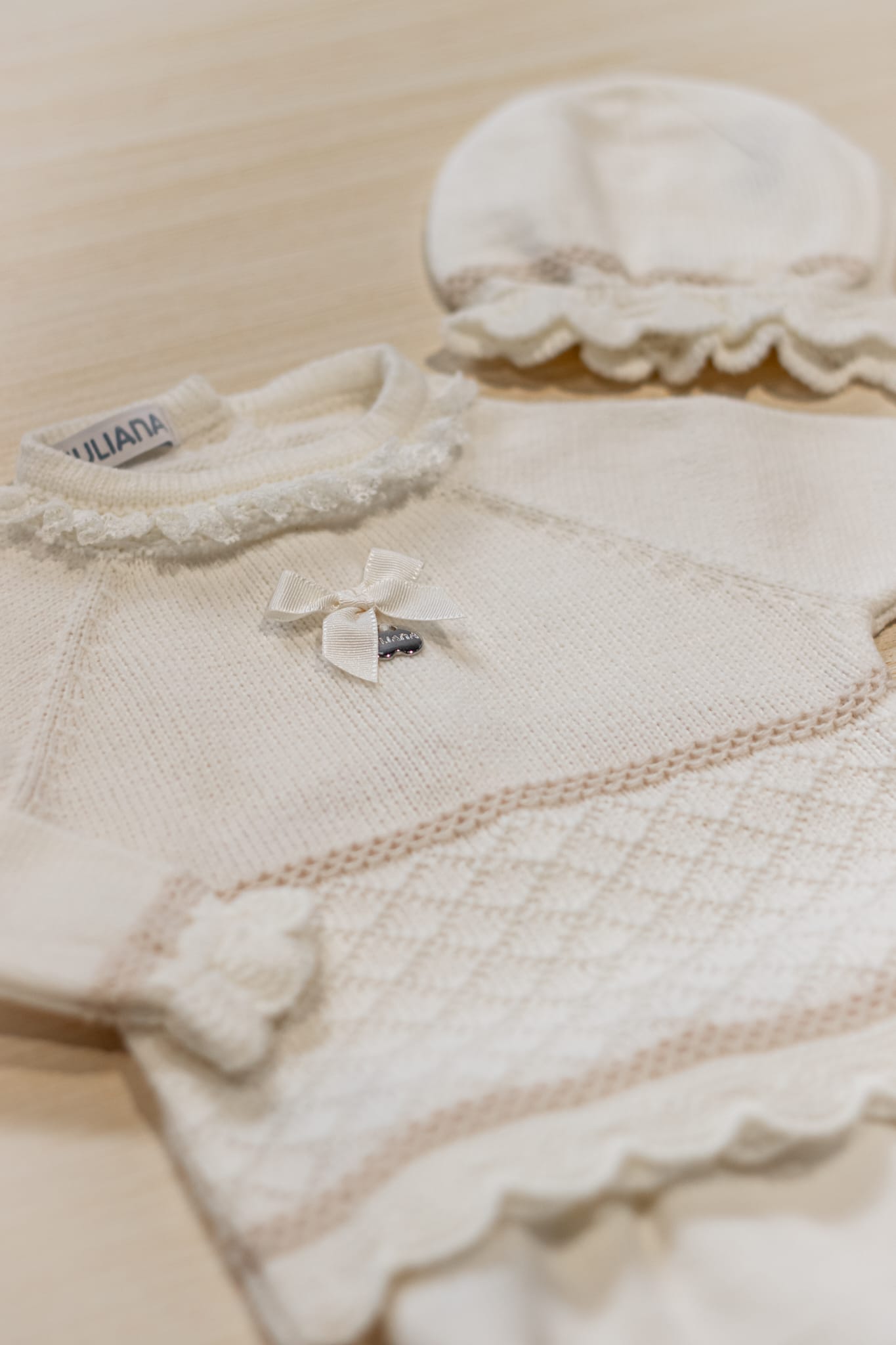 Completo 3 pezzi crema - Juliana