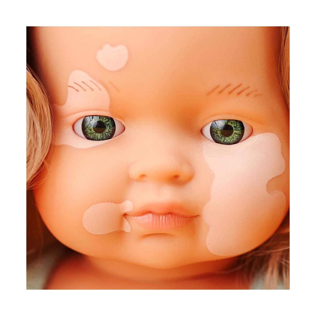 Bambola Vitiligine 38cm - Miniland