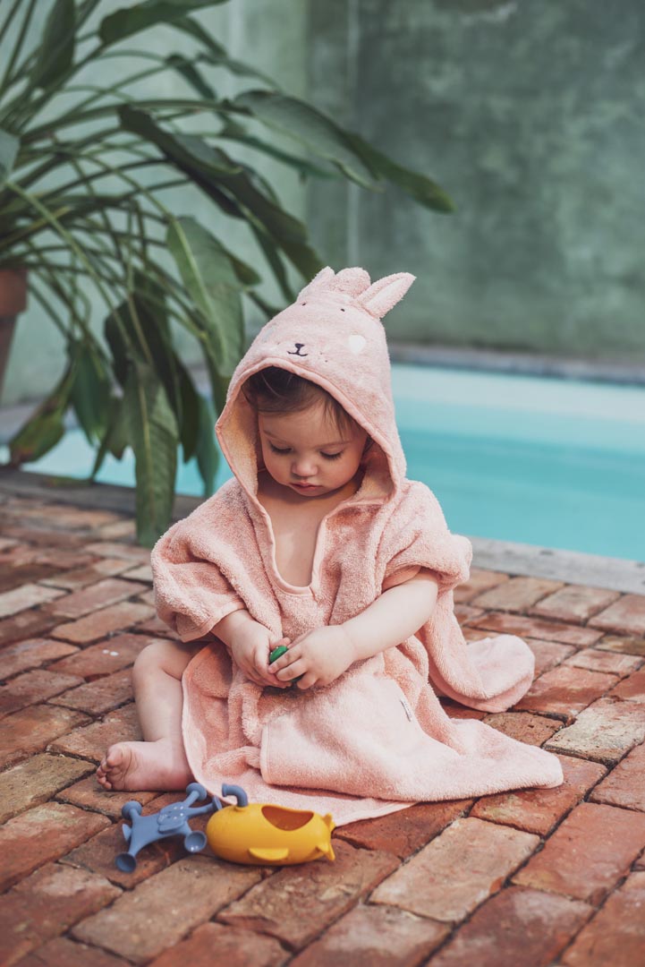 Poncho - Mrs. Rabbit - Trixie