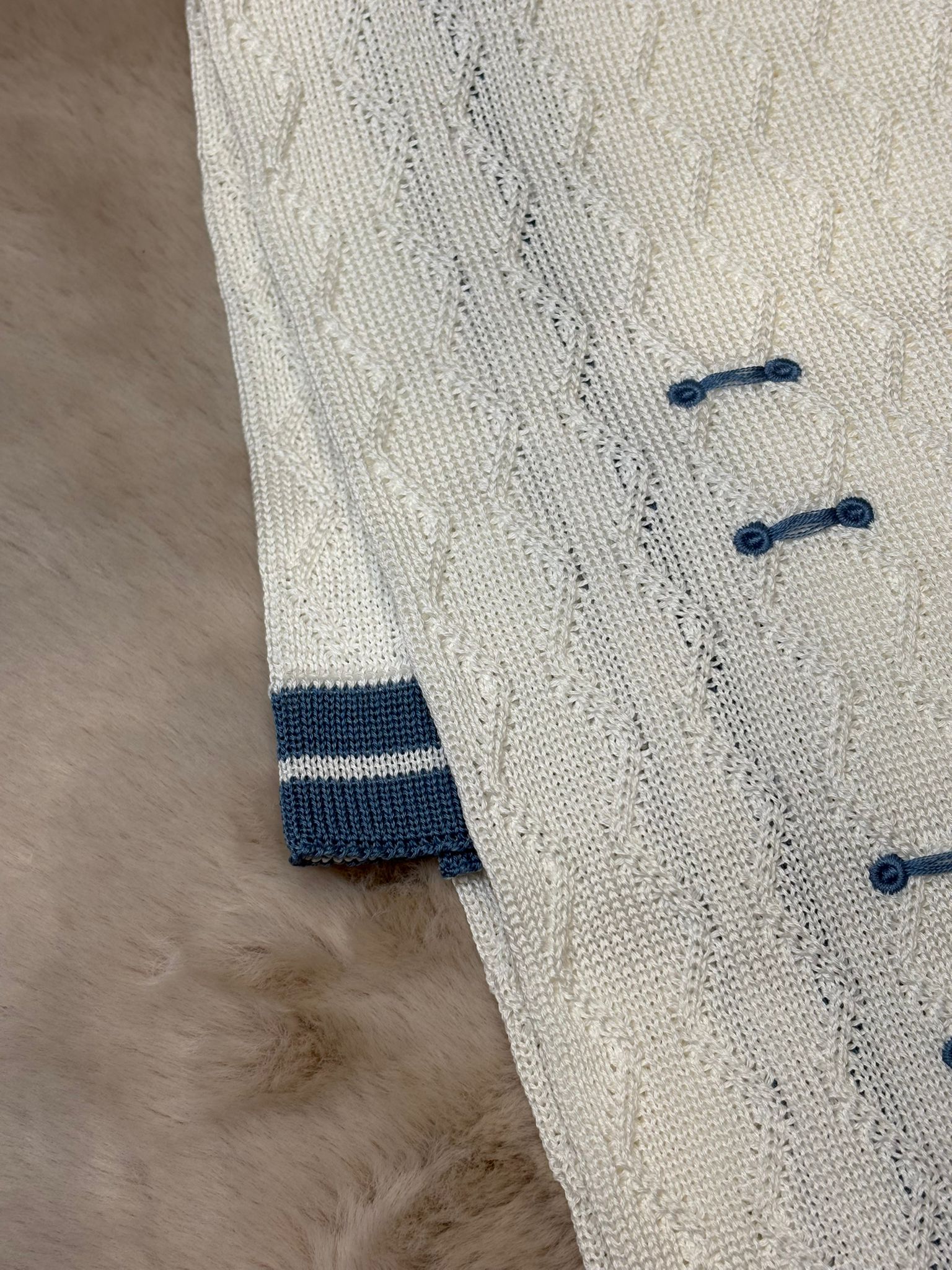 Copertina in filo Blu e Bianco - Marlù