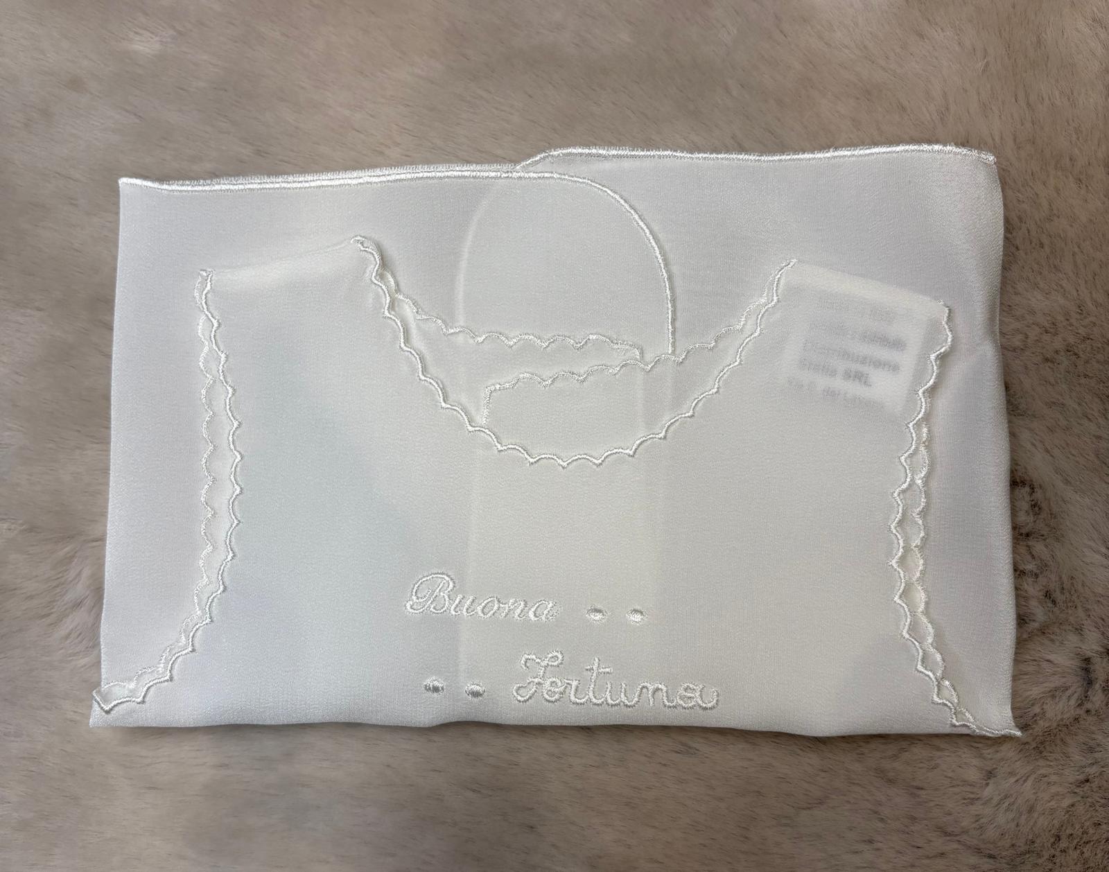 Camicetta della fortuna con ricamo bianco 100% seta - Marlù