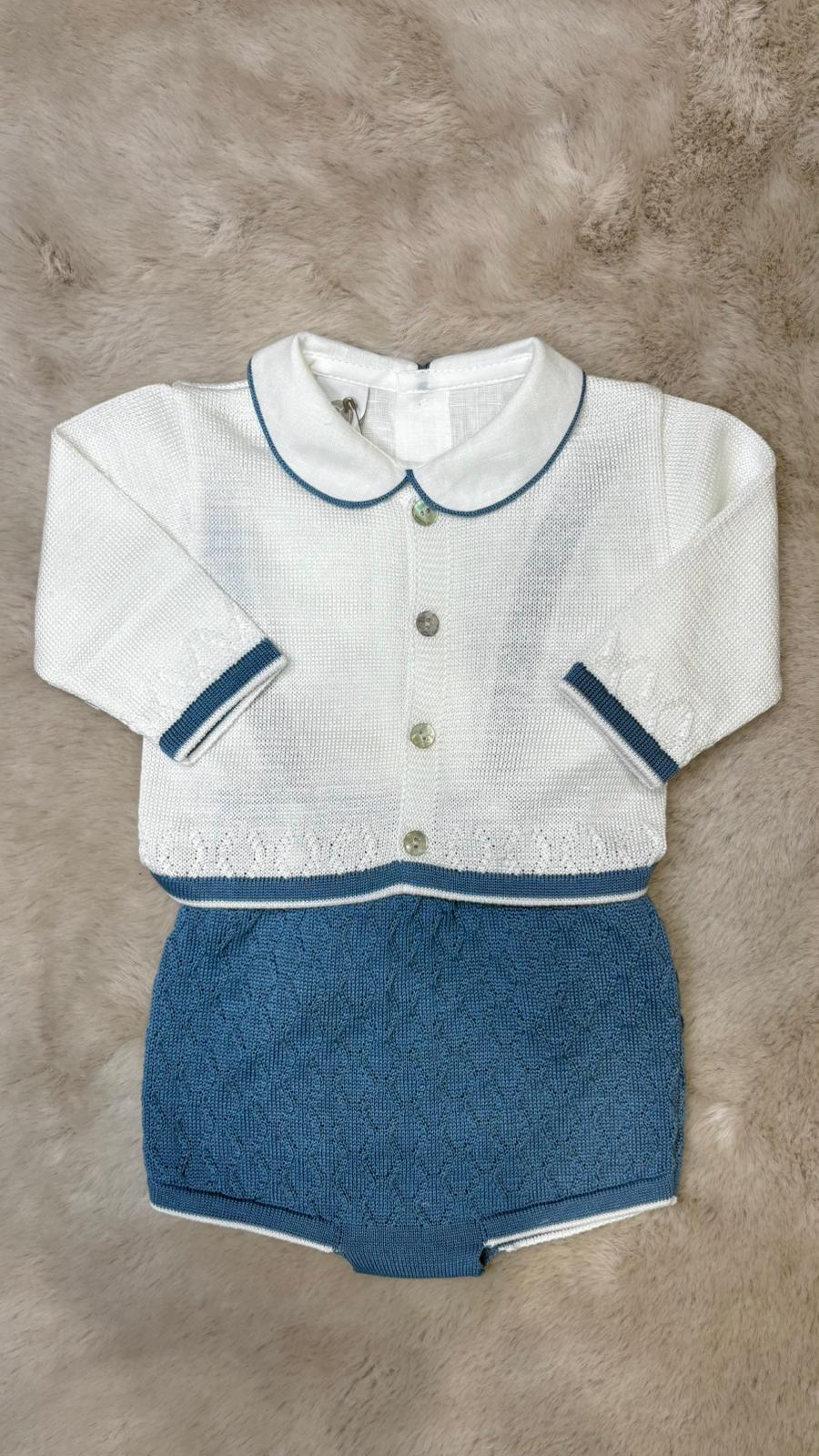 Pagliaccetto/Salopette in filo con cardigan blu e bianco - Marlù