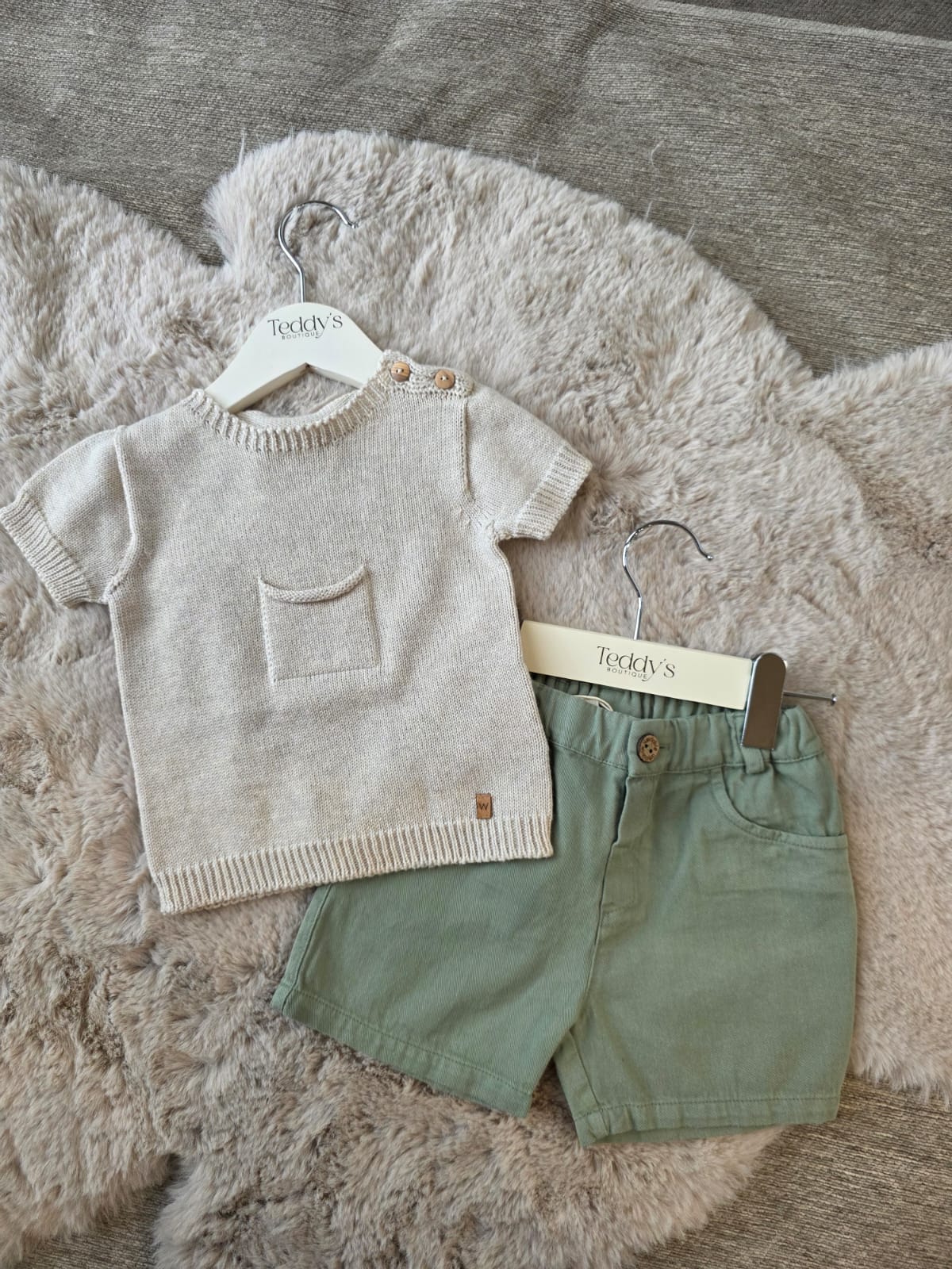 Polo e shorts verde salvia - Wedoble