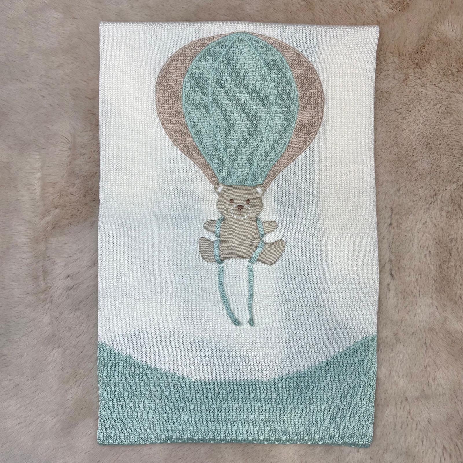 Copertina in filo tema "Mongolfiera" Verde Salvia - Marlù