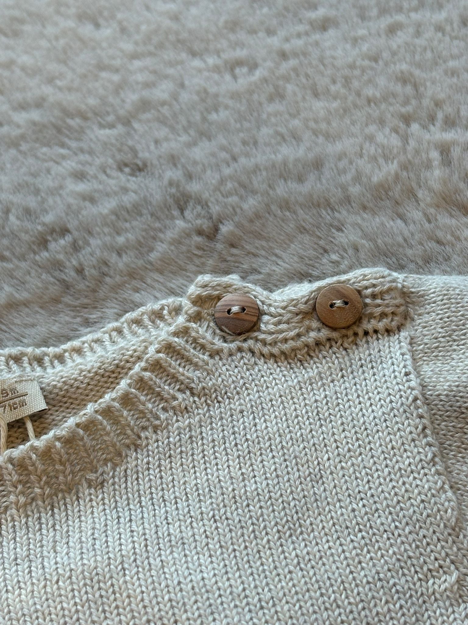 Maglietta beige in maglia - Wedoble