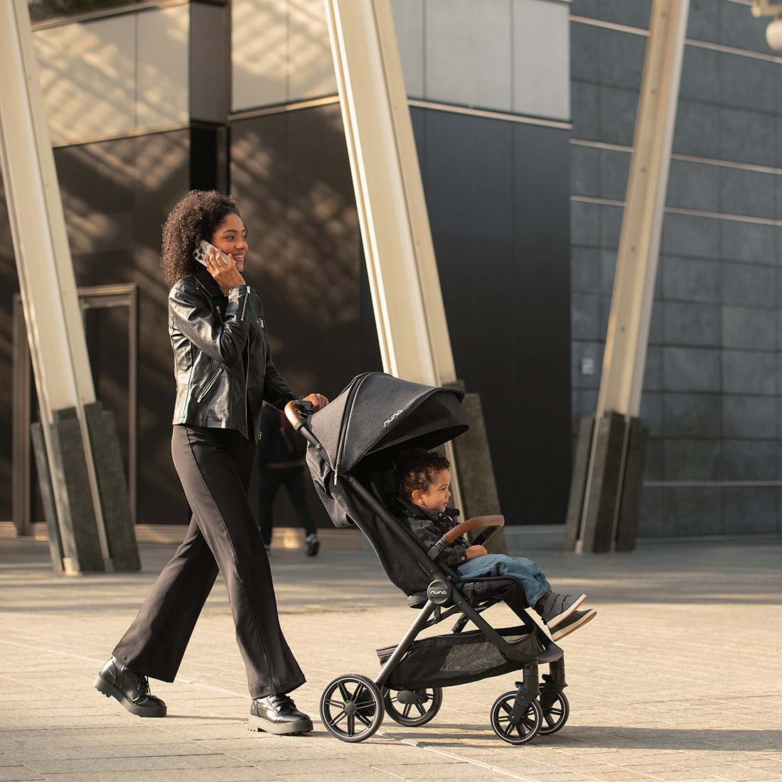 trvl™ lx Passeggino ultra-leggero a chiusura compatta - Nuna